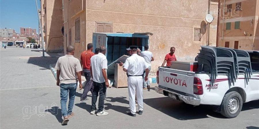 حملات مكثفة لرفع الإشغالات المخالفة بأسواق مرسى مطروح - تواصل نيوز