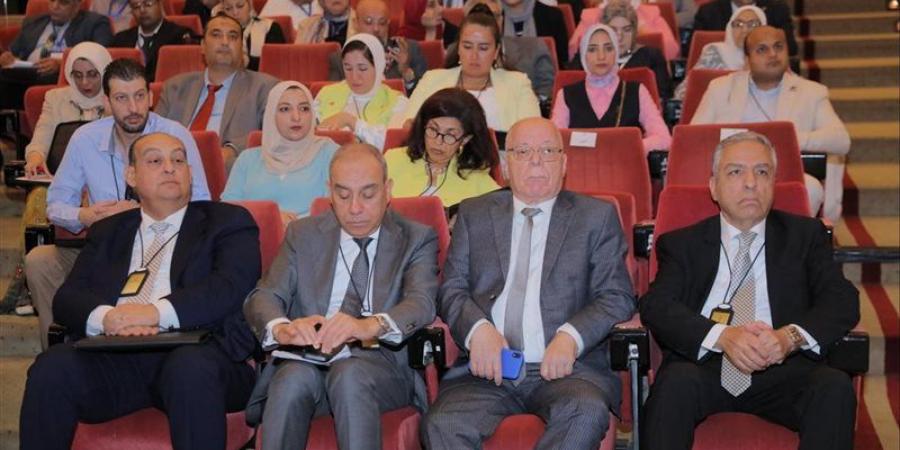 «لا نكون مجرد مستهلكين».. وزير الاتصالات الأسبق يدعو لنماذج عربية للذكاء الاصطناعي - تواصل نيوز