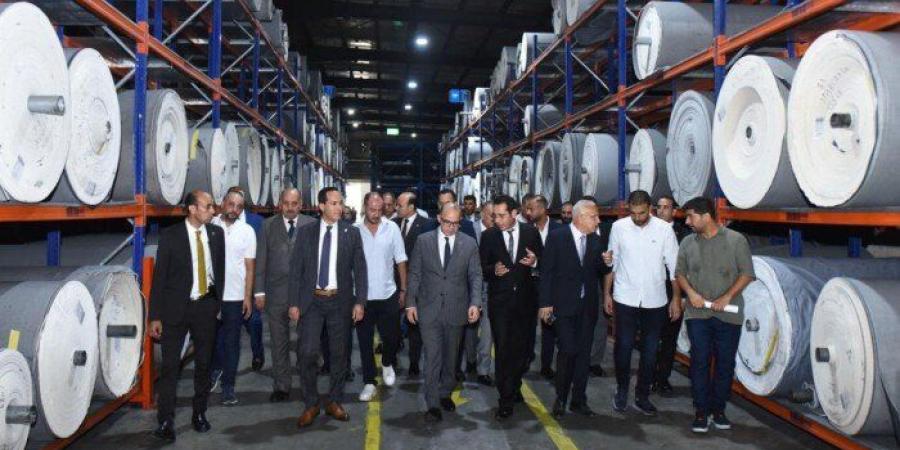 118 مليون دولار حجم صادرات «دي إن إم» للغزل والنسيج في 2025 - تواصل نيوز