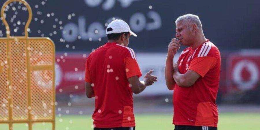 الأهلي يواصل تدريباته استعدادًا لعودة المنافسات بعد التوقف الدولي - تواصل نيوز