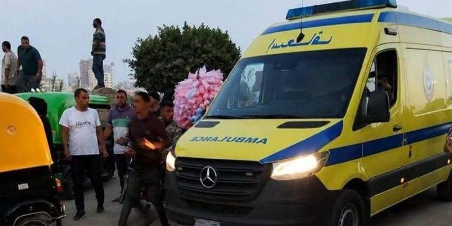 إصابة 5 أشخاص في تصادم ميكروباص وموتوسيكل أعلى كوبري المعنا بقنا - تواصل نيوز