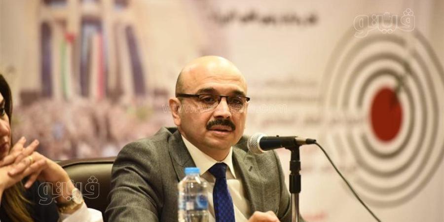 وكيل نقابة الصحفيين يدعو للنقاش الهادئ العقلاني حول مستقبل مهنة الصحافة - تواصل نيوز