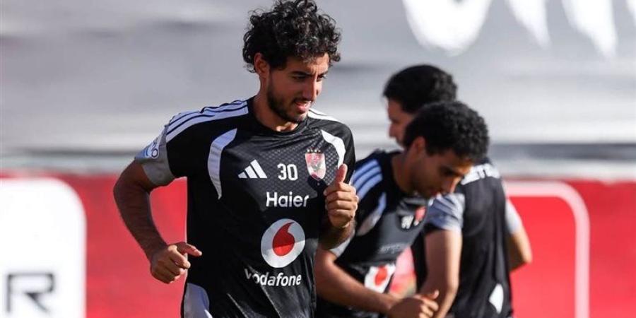 هل تلقى نجم الأهلي عرضا تركيا لمزاملة محمد صلاح؟ مصدر بالنادي يوضح - تواصل نيوز