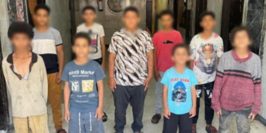 الداخلية تضبط (10) متهمين لاستغلال (8) أطفال في التسول بالقاهرة - تواصل نيوز