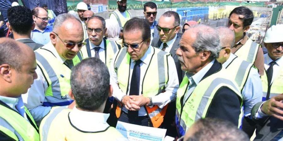 1702 سرير و120 وحدة غسيل و100 عيادة، تفاصيل خطة تطوير مدينة النيل الطبية - تواصل نيوز