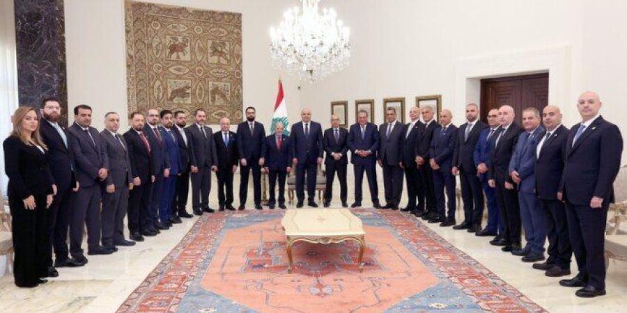 الرئيس اللبناني يبحث مع وفد سوري تعزيز التعاون والتكامل الاقتصادي بين لبنان وسوريا - تواصل نيوز