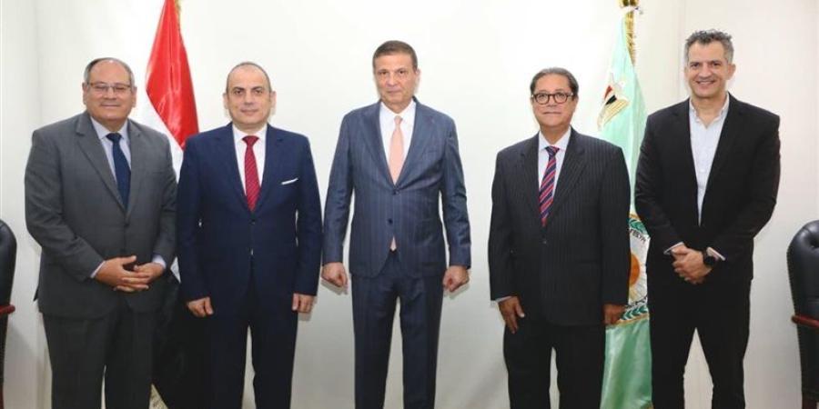 وزير الزراعة يستقبل المدير الجديد لـ«إيكاردا» لبحث سبل مواجهة تحديات المياه والمناخ - تواصل نيوز