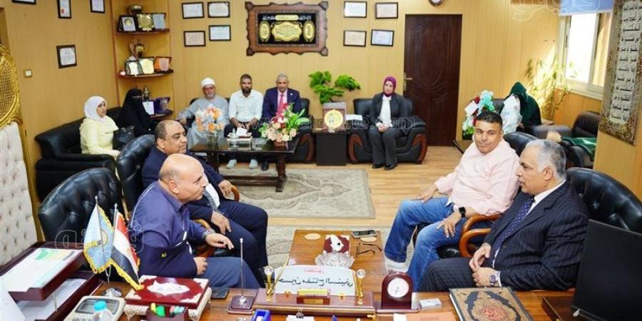 محافظ مطروح يعلن انطلاق الدراسة بكلية العلوم الإنسانية الأزهرية بنين للعام الدراسي الجديد - تواصل نيوز