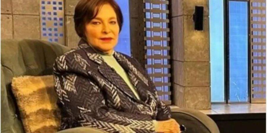 تفاصيل مثيرة.. الفنانة نادية رشاد تفاجئ جمهورها بقرار اعتزال الفن.. «اكتفيت بما قدمت» - تواصل نيوز