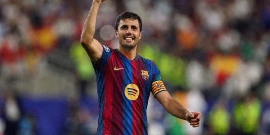 رودري يكشف سبب انتقاله إلى برشلونة والفارق بين فليك وجوارديولا - تواصل نيوز