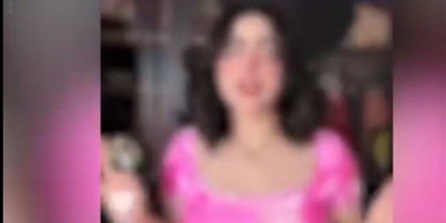 المشاهدات والأرباح قادتها إلى قبضة الأمن، سقوط بلوجر شهيرة بالتجمع الأول - تواصل نيوز