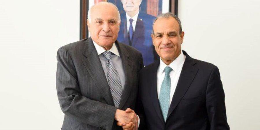 وزير الخارجية يبحث مع نظيره الجزائري دفع التعاون والتنسيق إزاء القضايا الإقليمية - تواصل نيوز