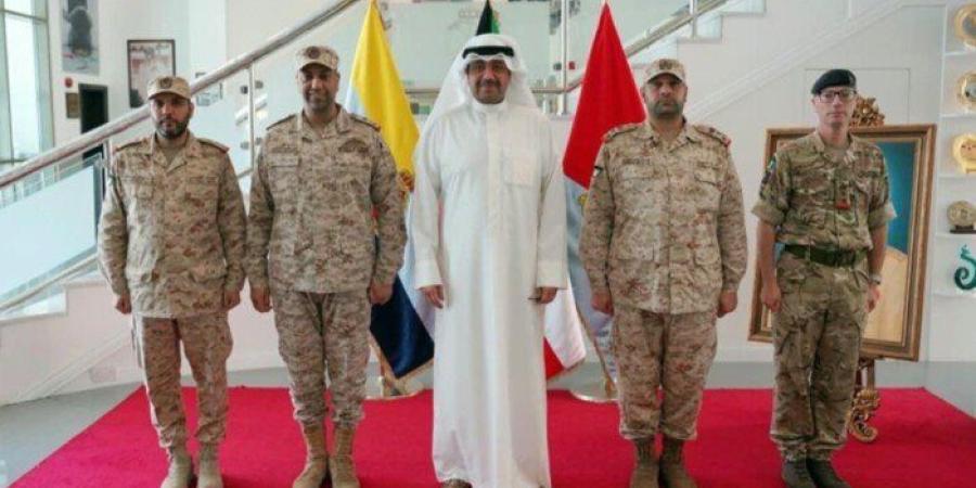 وزير الدفاع الكويتي: حريصون على تطوير منظومة التأهيل والتدريب العسكري وفق أحدث المفاهيم والأساليب - تواصل نيوز