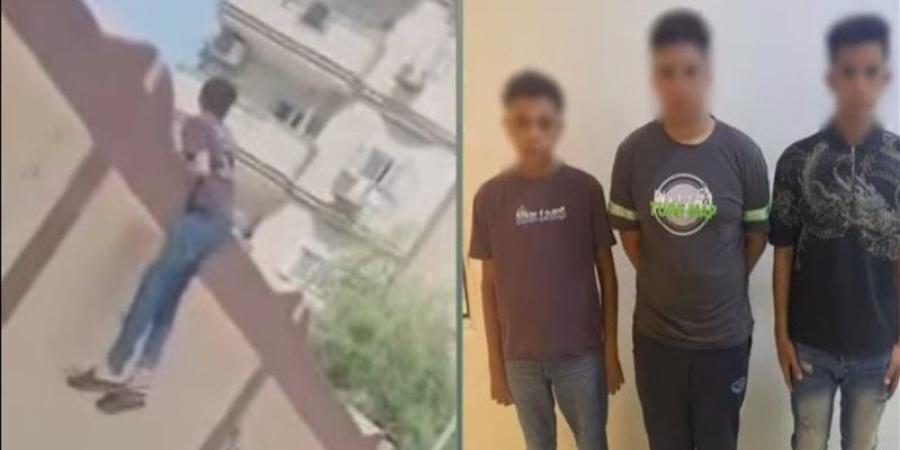 ضبط 3 طلاب بعد تعلق أحدهم بسور مدرسة بنات بالسويس ومضايقة الطالبات - تواصل نيوز