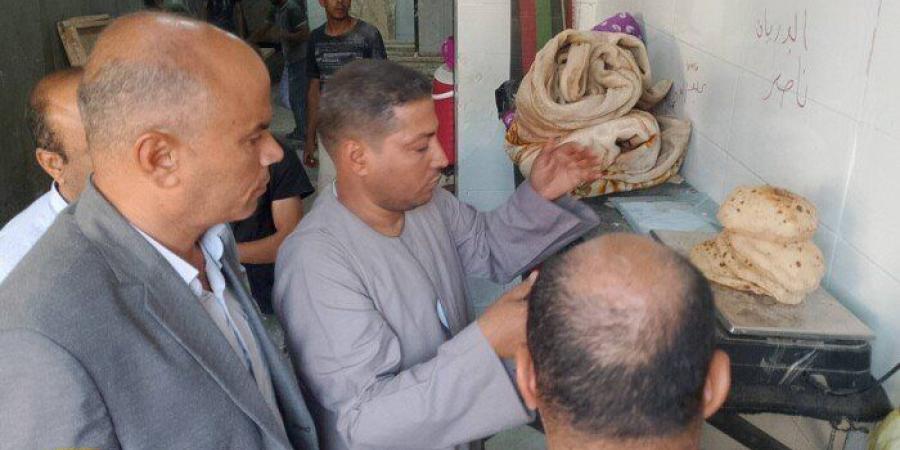 خبز ناقص الوزن.. ضبط 163 مخالفة تموينية في حملة مكبرة على مخابز سمالوط بالمنيا - تواصل نيوز