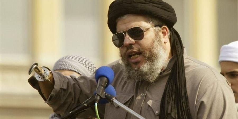 تجديد منزل الإرهابي أبو حمزة المصري بـ70 ألف جنيه استرليني على نفقة الحكومة البريطانية، ما القصة؟ - تواصل نيوز