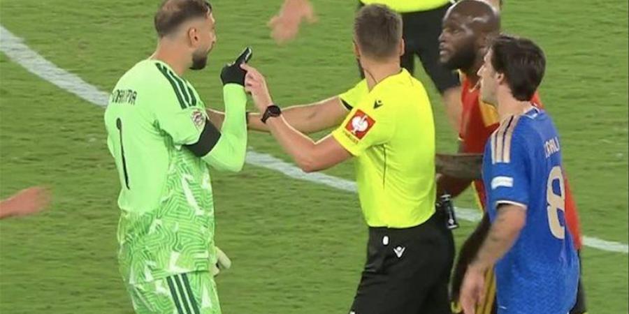 مشادة بين لوكاكو ودوناروما عقب مباراة بلجيكا وإيطاليا (فيديو) - تواصل نيوز