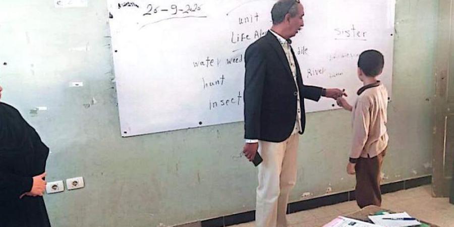 بسبب أزمة القراءة والكتابة، إحالة مديري 6 مدارس وموجهي اللغة العربية بنجع حمادي للتحقيق - تواصل نيوز
