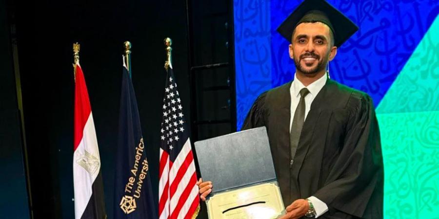 محمد أسعد يحصل على دبلومة الإعلام الرقمي بالجامعة الأمريكية بالقاهرة.. صور - تواصل نيوز
