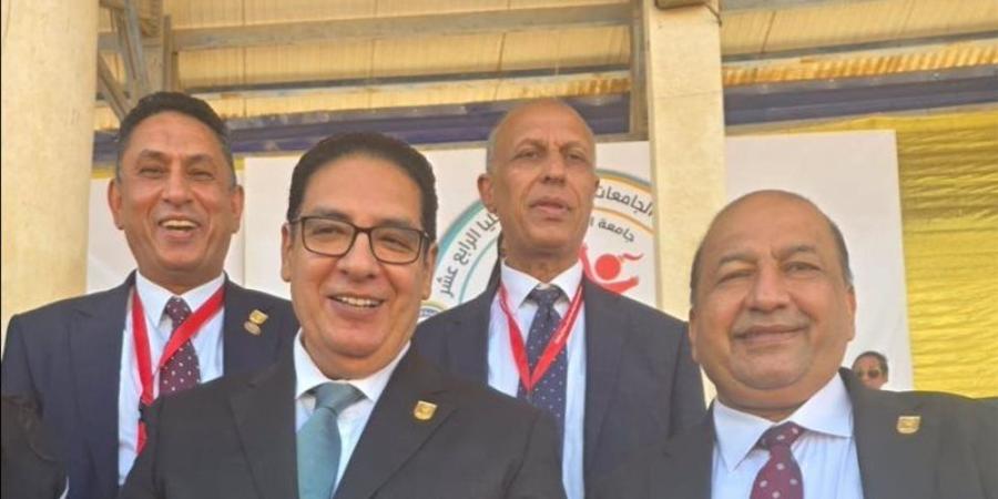 رئيس جامعة القاهرة: ننظر إلى الأنشطة الطلابية باعتبارها جزءًا أصيلًا من التجربة الجامعية - تواصل نيوز