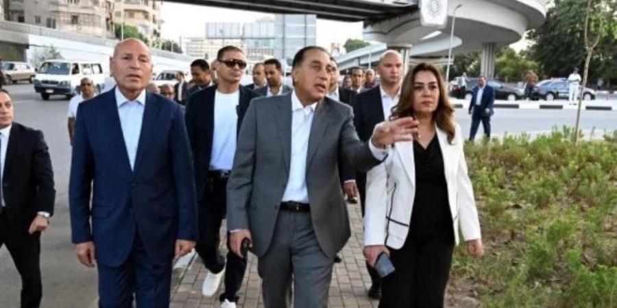 رئيس الوزراء يتفقد عددا من مشروعات الزراعة والتشجير بمحافظة القاهرة - تواصل نيوز