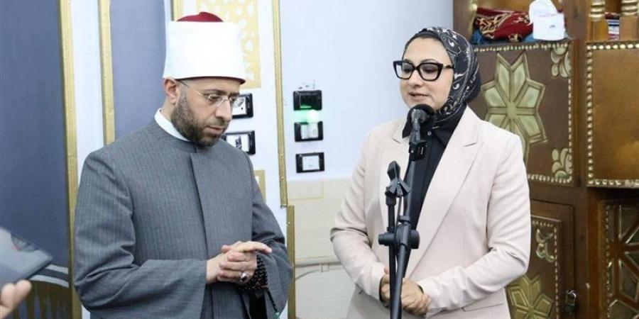 وزير الأوقاف ومحافظ الوادي الجديد يفتتحان 5 مساجد ويؤسسان لـ 5 أخرى بالطراز البيئي - تواصل نيوز