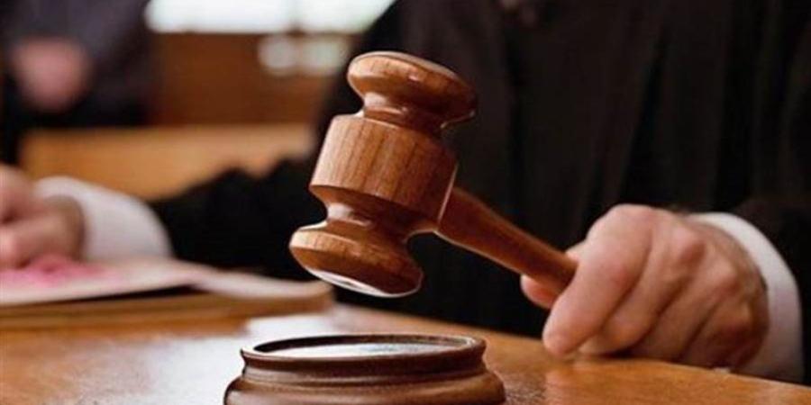 قاد سيارته تحت تأثير الحشيش، محاكمة سائق بحوزته مخدرات والنيابة تتهمه بتهديد حياة المواطنين بالمنيا - تواصل نيوز