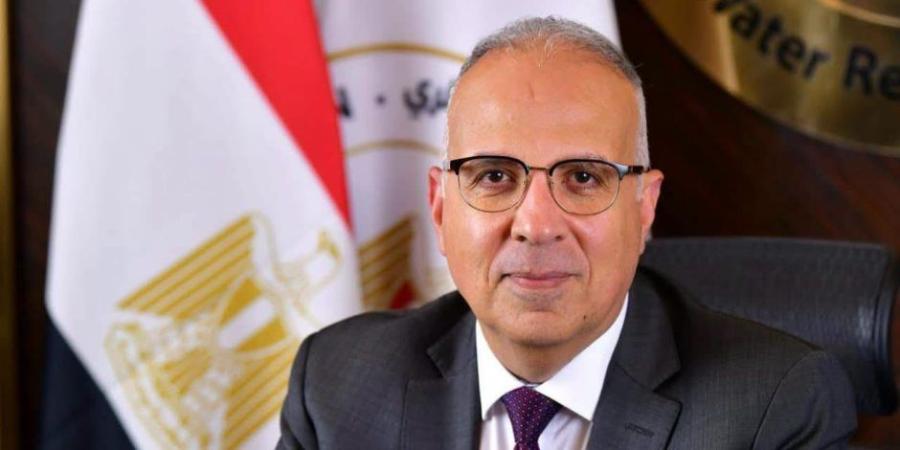 وزير الرى يتابع مستجدات تنفيذ "المشروع القومي لضبط نهر النيل وفرعيه" - تواصل نيوز