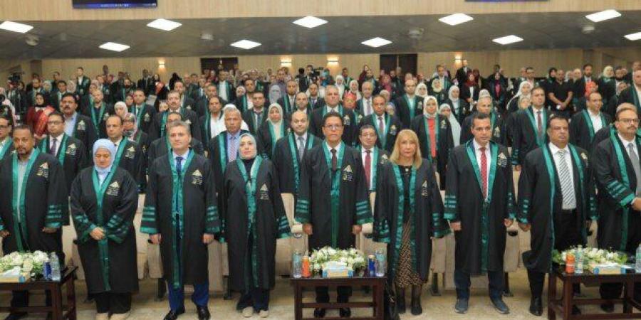 رئيس جامعة بنها يشهد احتفالية الجامعة بيوم التميز العلمي - تواصل نيوز