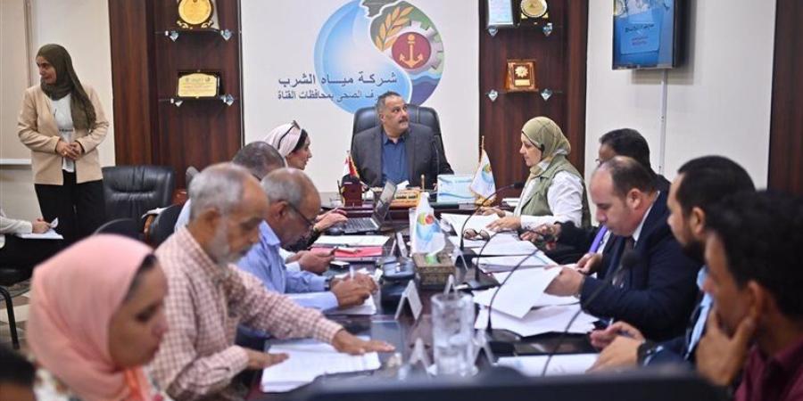 «مياه القناة» تستعرض خطط التطوير وجودة الخدمات بمحافظات الإقليم - تواصل نيوز