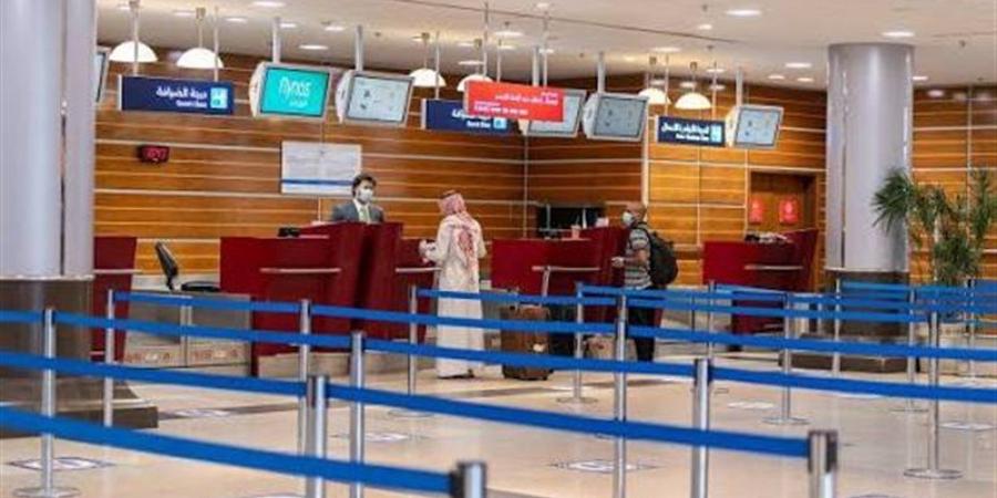 مطار تبوك: نقل كابتن طائرة فلاي دبي ومساعده إلى المستشفى لتلقي الرعاية الطبية - تواصل نيوز