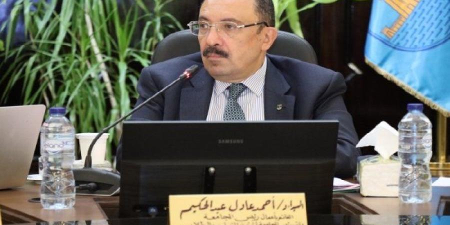 رئيس جامعة الإسكندرية يشدد على سرعة رفع المحتوى الإلكتروني للمقررات و يحتفي بإنجازات طلابها الرياضية - تواصل نيوز