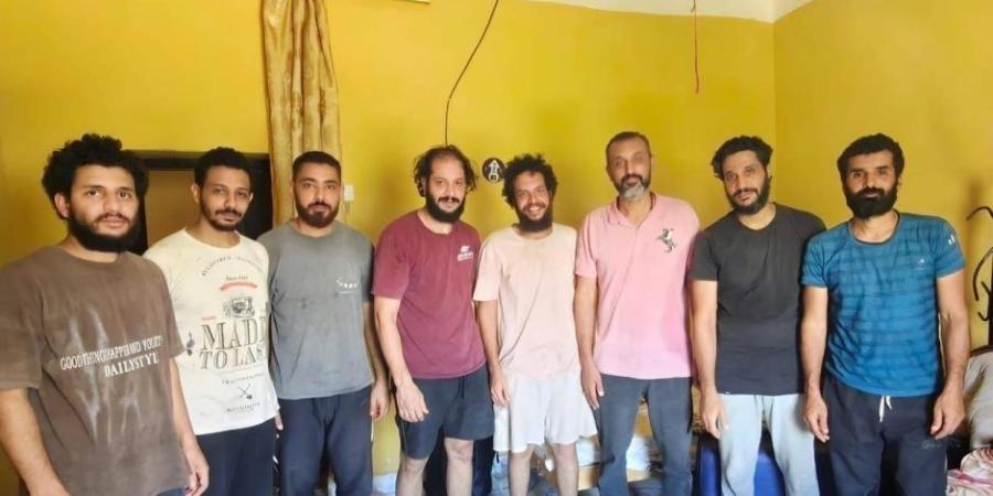 الإفراج عن البحارة المصريين المختطفين على متن سفينة في الصومال - تواصل نيوز