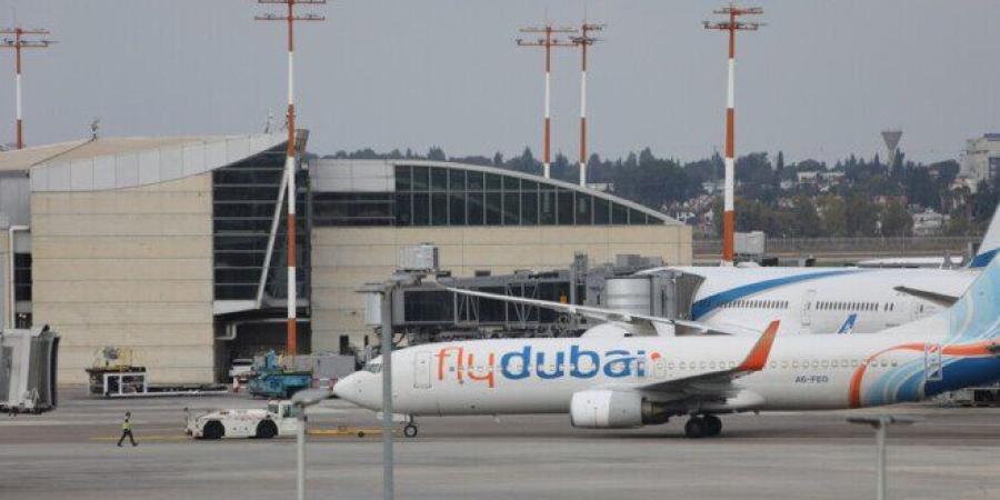 كانت متجهة لتل أبيب وهبطت فى تبوك بالسعودية.. «فلاي دبي» الإماراتية تنفي اختطاف طائرتها - تواصل نيوز