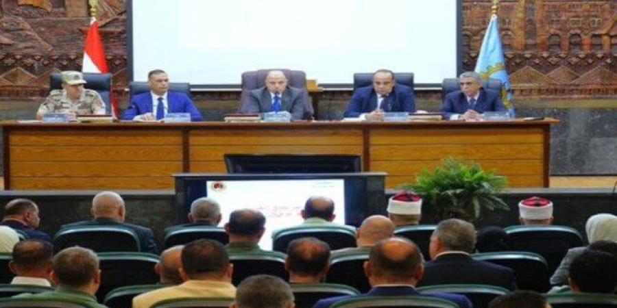 محافظ الغربية يرفع الاستعدادات لاحتفالات أكتوبر والعيد القومي ومولد السيد البدوي - تواصل نيوز