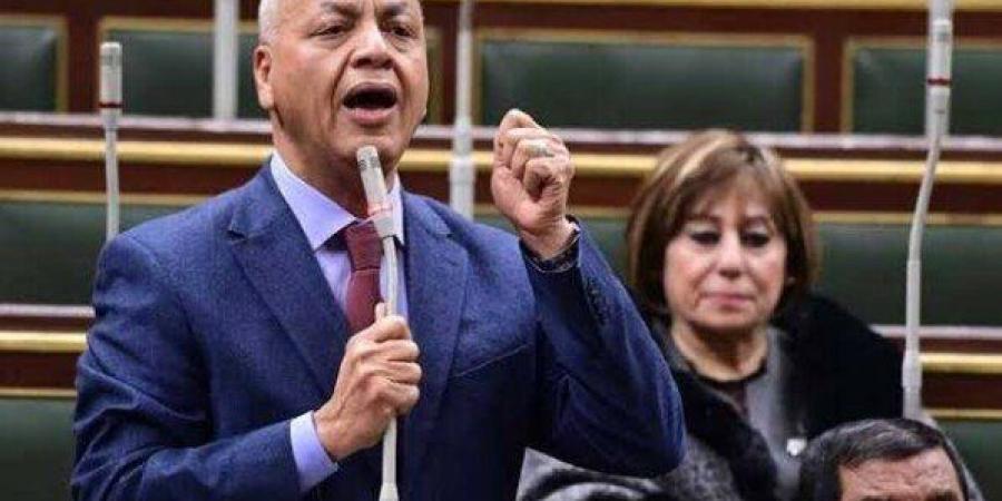 مصطفى بكري يكشف تفاصيل مقترح تأجيل قانون الإجراءات الجنائية عامًا - تواصل نيوز
