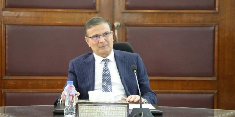 فاروق يبحث سبل تعزيز الاستثمارات الزراعية ودعم مشاركة القطاع الخاص في استصلاح الأراضي الصحراوية - تواصل نيوز