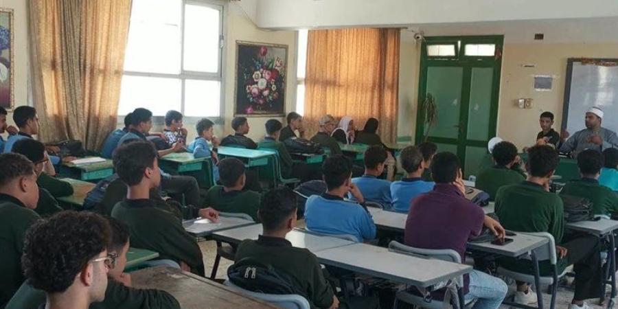 اوقاف الشرقية تعقد ندوة دينية توعوية بمدرسة حسن العكش الثانوية بالزقازيق - تواصل نيوز