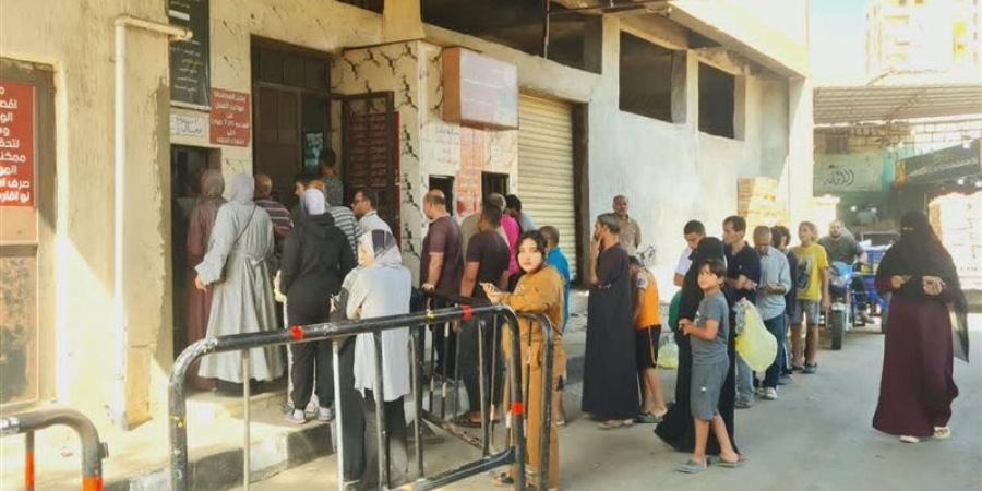 محافظ الدقهلية يوجه باستمرار المتابعة الميدانية للمخبز الكبير في المنصورة - تواصل نيوز