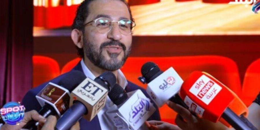 أحمد حلمي يكشف مفاجآت أعماله الجديدة وسبب تأخر تعاونه مع منى زكي - تواصل نيوز