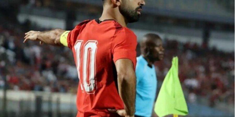 مفاجأة.. محمد صلاح يدرس اعتزال اللعب الدولي مع منتخب مصر - تواصل نيوز