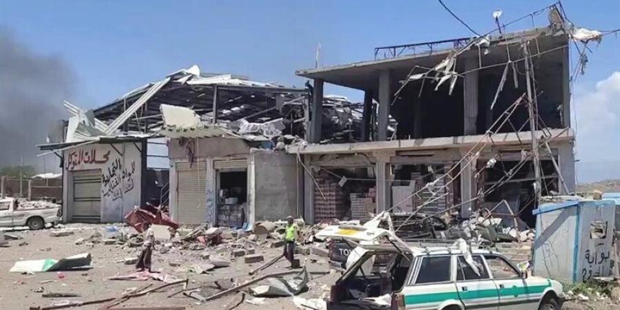 القوات اليمنية تعلن ضرب 71 هدفا حوثيا في تعز، والسعودية تستعد للحرب الكبرى - تواصل نيوز