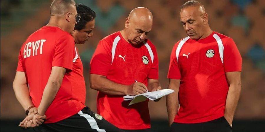 حقيقة أزمة إبراهيم حسن مع لاعبي منتخب مصر والقطيعة مع خالد الدرندلي - تواصل نيوز