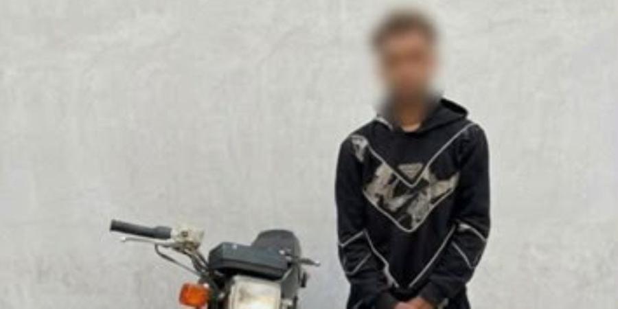 خلاف مروري.. ضبط المتهم بالتعدى على قس ونزع الصليب منه حال سيره بأحد الشوارع بالقليوبية - تواصل نيوز