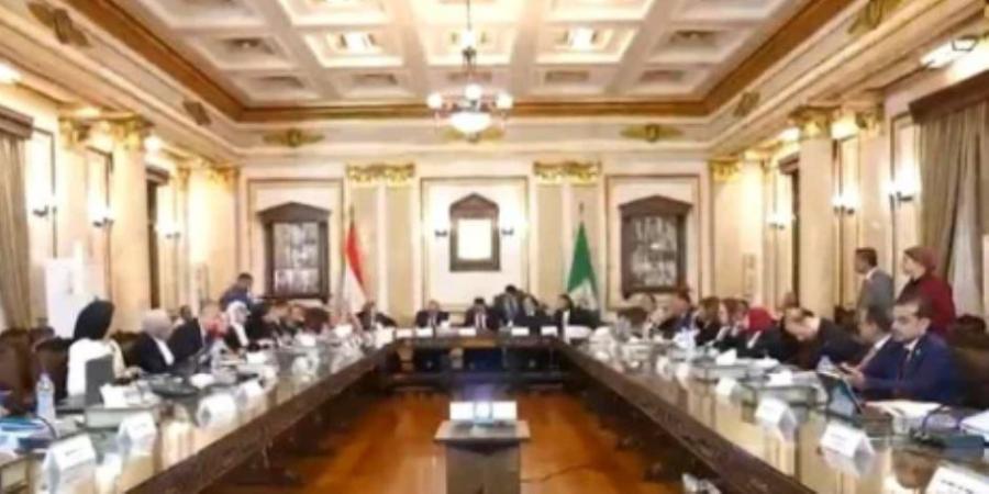 انطلاق الجلسات التحضيرية لمنتدى مصر 2026 بمشاركة الجامعات والخبراء - تواصل نيوز