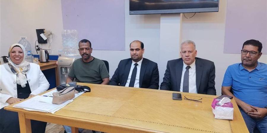 «النصاب لم يكتمل».. وكيل الشباب والرياضة يتابع الجمعية العمومية لنادي الغردقة - تواصل نيوز