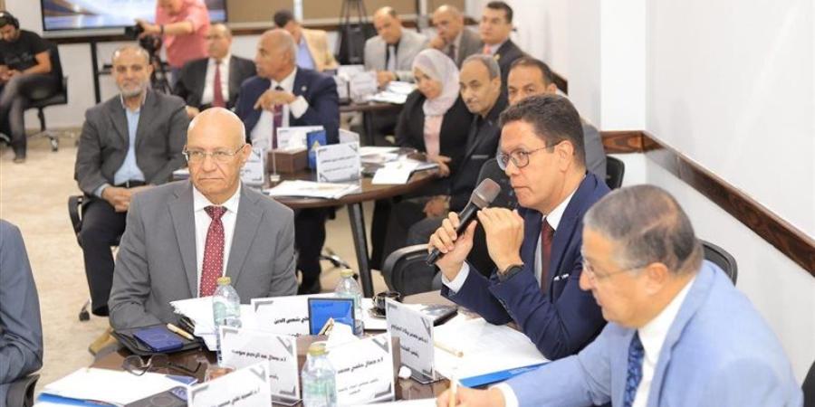جامعة بنها تنظم جلسة حوارية حول "الأمن الغذائي والمائي" - تواصل نيوز