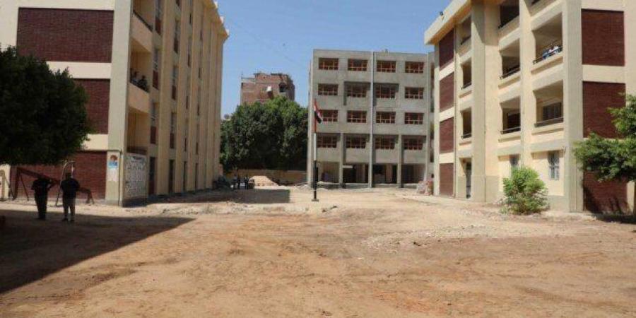 لتقليل الكثافات وإلغاء الفترات.. المنيا تتوسع في إنشاء المدارس وتخصيص الأراضي وتدعم التعليم الياباني والفني - تواصل نيوز