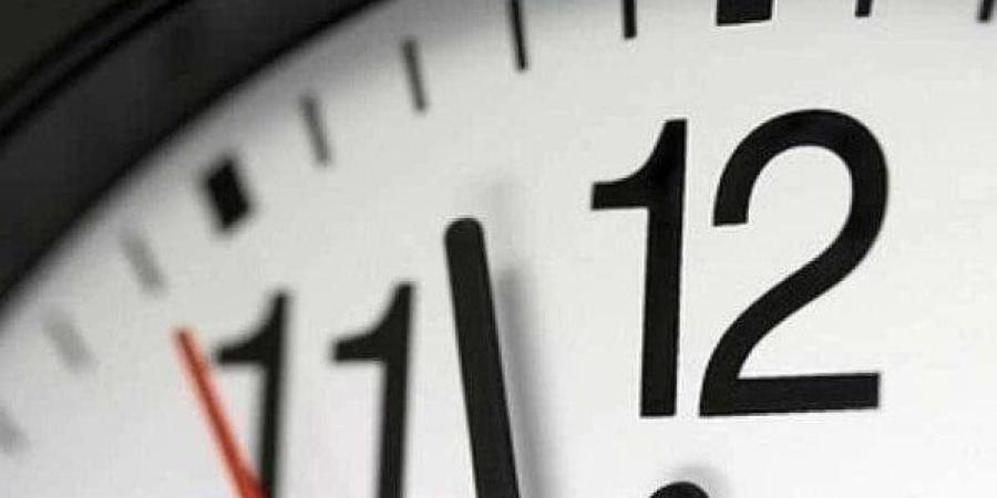 التوقيت الشتوي 2026 في مصر.. تأخير الساعة 60 دقيقة في هذا الموعد - تواصل نيوز