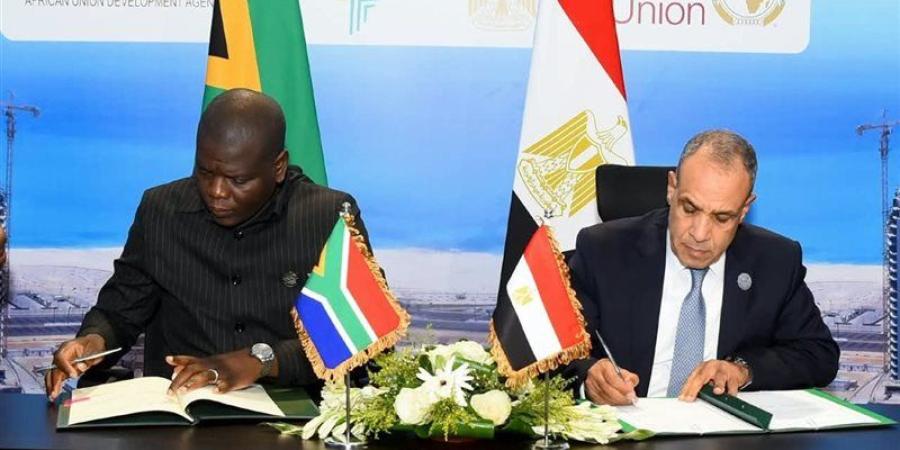 وزير الخارجية يبحث مع نظيره الجنوب أفريقي التطورات الإقليمية والأوضاع في السودان ومنطقة الساحل - تواصل نيوز